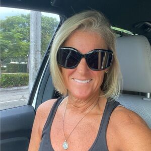 Meet your Posher, Joann